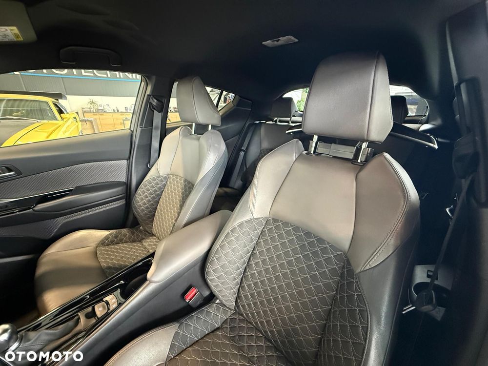 Toyota C-HR 2.0 Hybrid Executive - 9