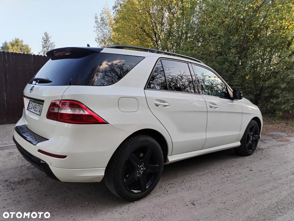 Mercedes-Benz ML 350 BlueTEC 4-Matic - 6