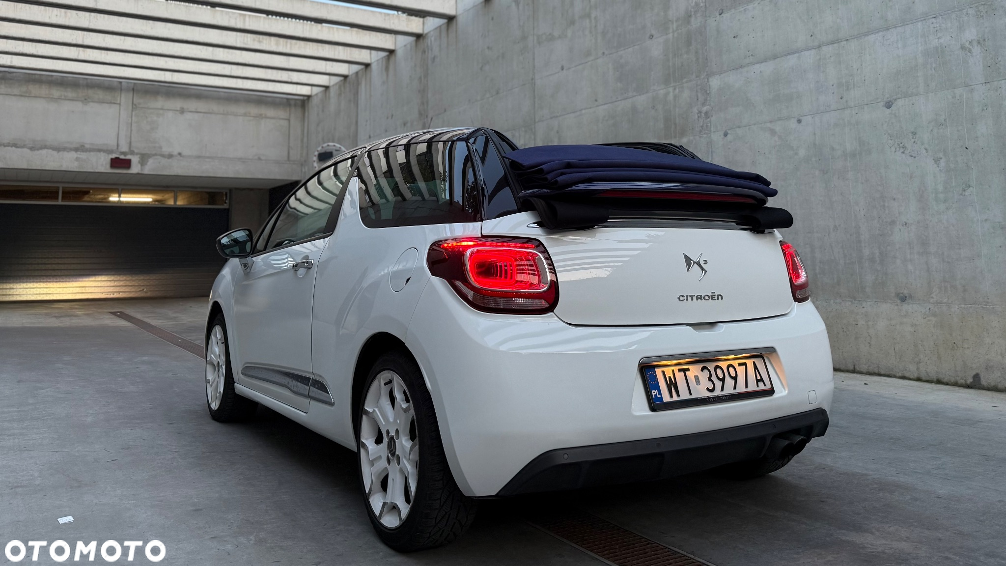 Citroën DS3 1.6 THP SportChic - 8