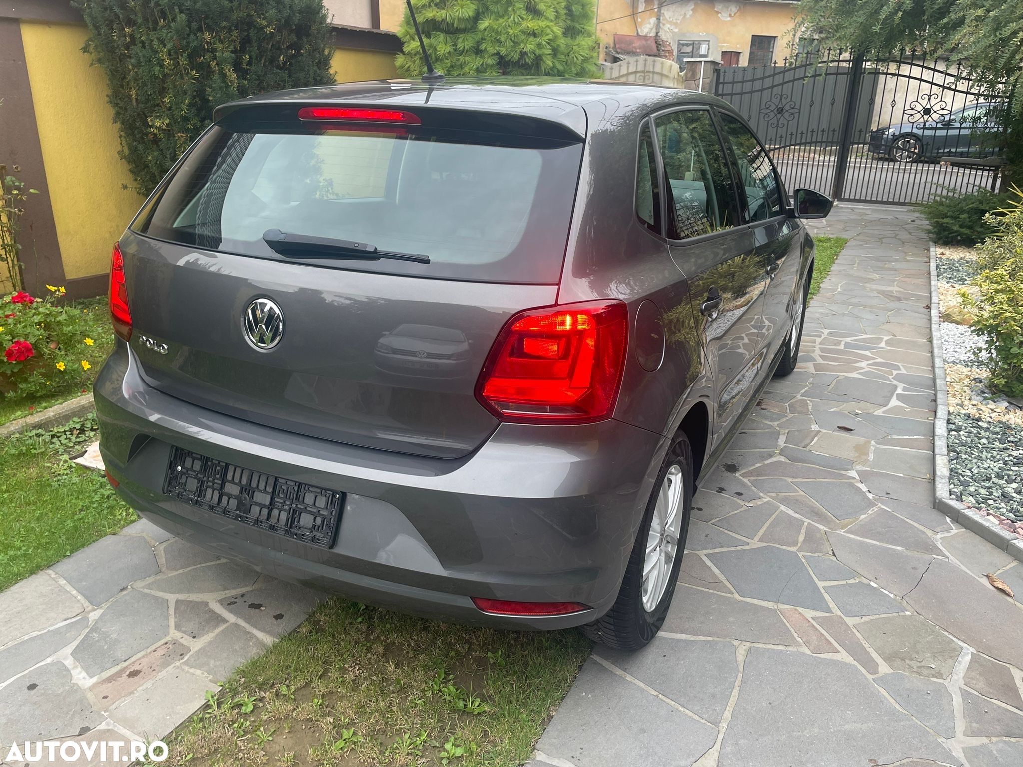Volkswagen Polo 1.0 (Blue Motion Technology) Trendline - 4