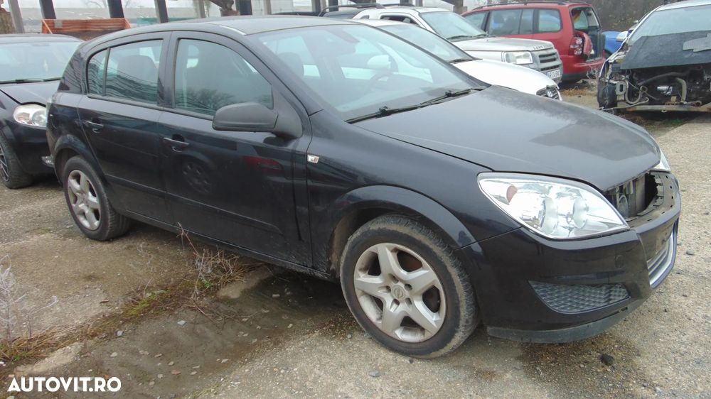 Piese Opel Astra H Facelift motor 1.7 CDTI an 2007 - 1