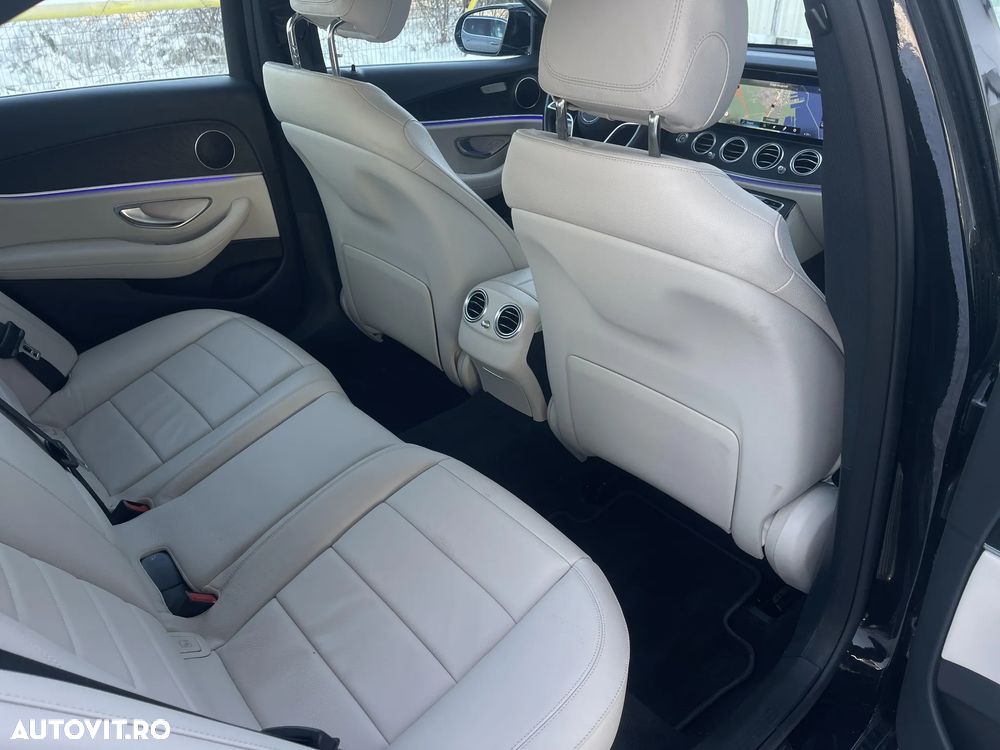 Mercedes-Benz E 200 9G-TRONIC - 25