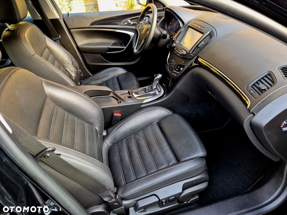 Opel Insignia - 13