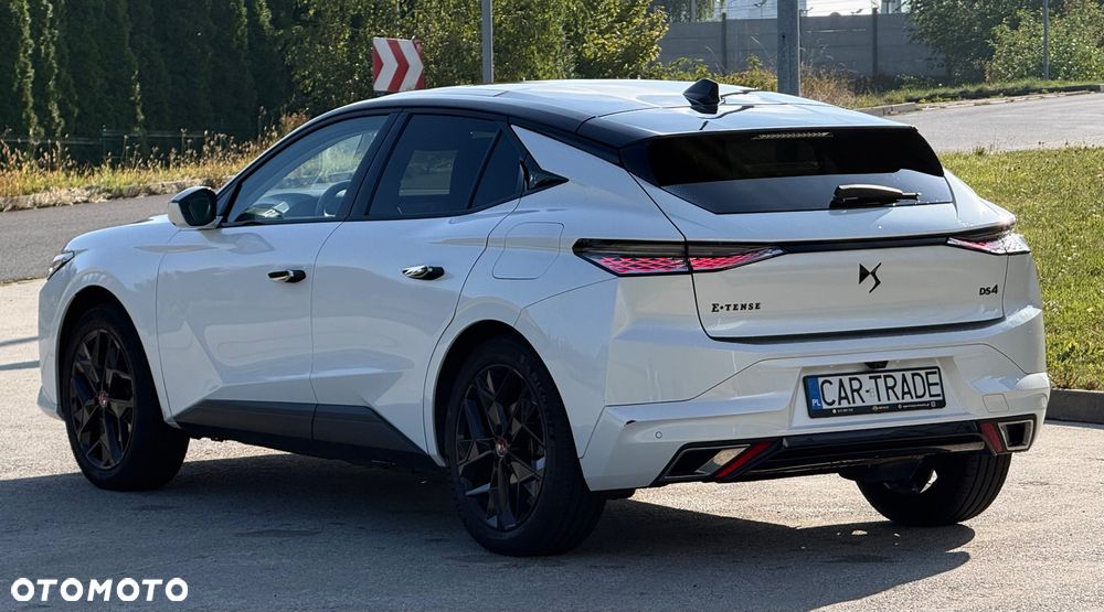 DS Automobiles DS 4 1.6 E-Tense Performance Line + - 15