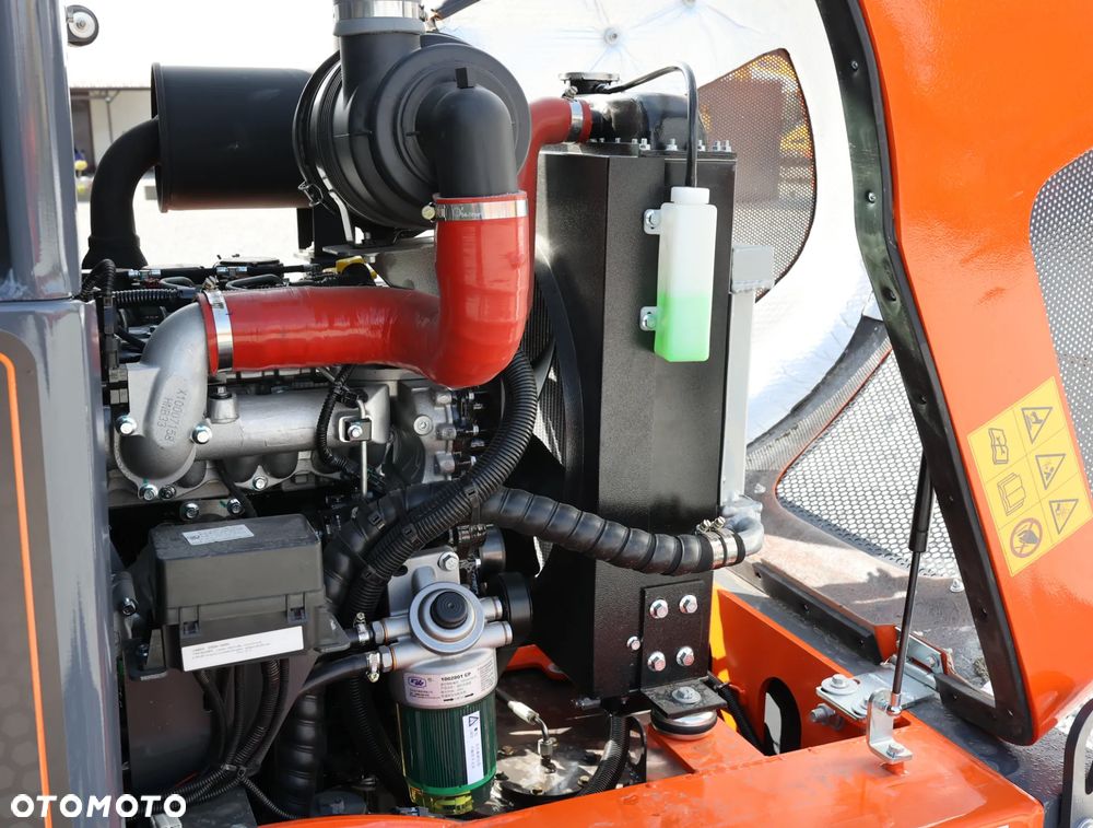 Inny NOWA ładowarka przegubowa teleskopowa TORQMATIK 811T - 38