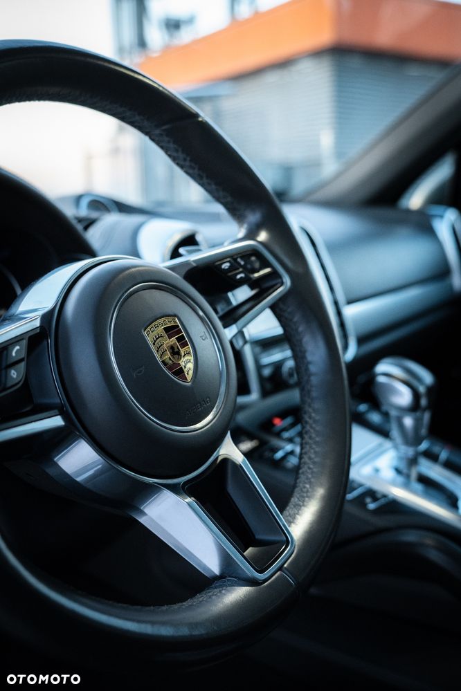 Porsche Cayenne S Diesel - 27