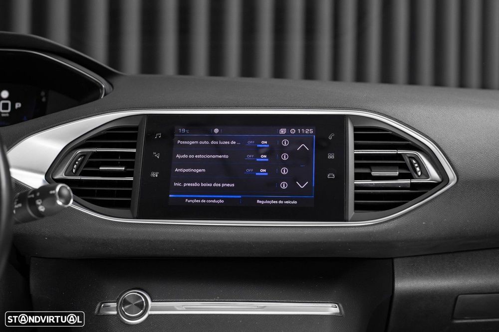 Peugeot 308 SW 1.5 BlueHDi Allure EAT8 - 21