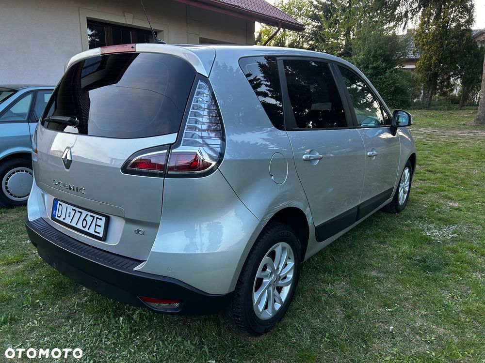 Renault Scenic 1.5 dCi Life - 22