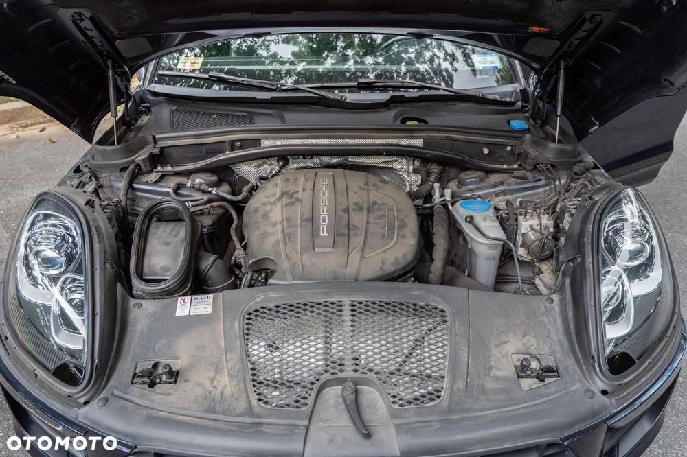 Porsche Macan - 28