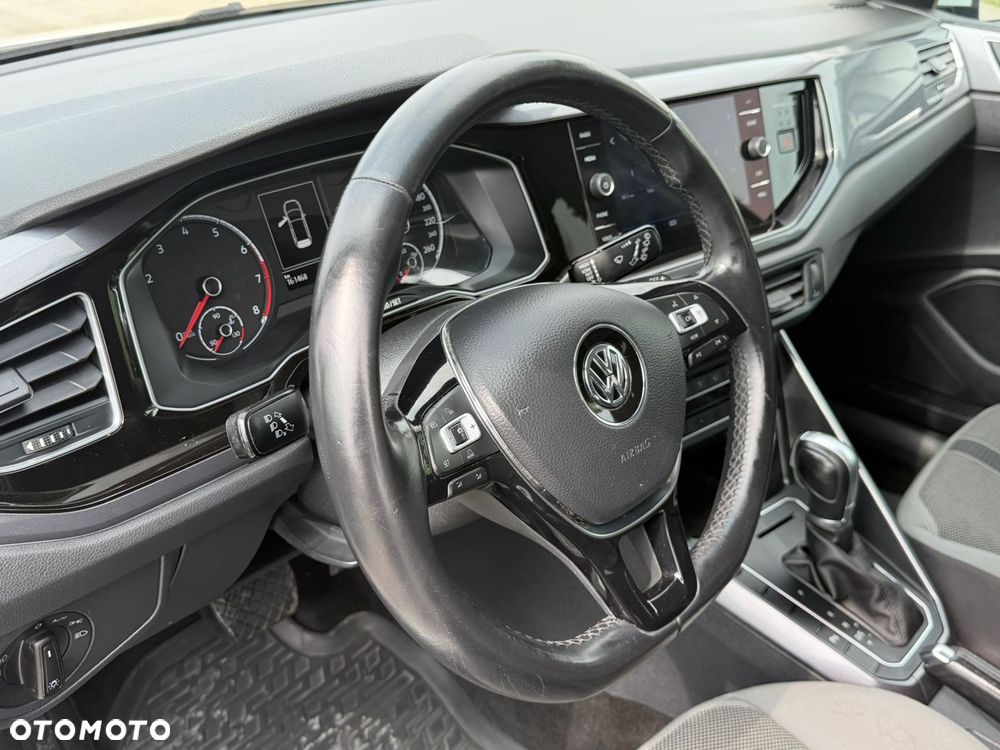 Volkswagen Polo 1.0 TSI DSG Highline - 17