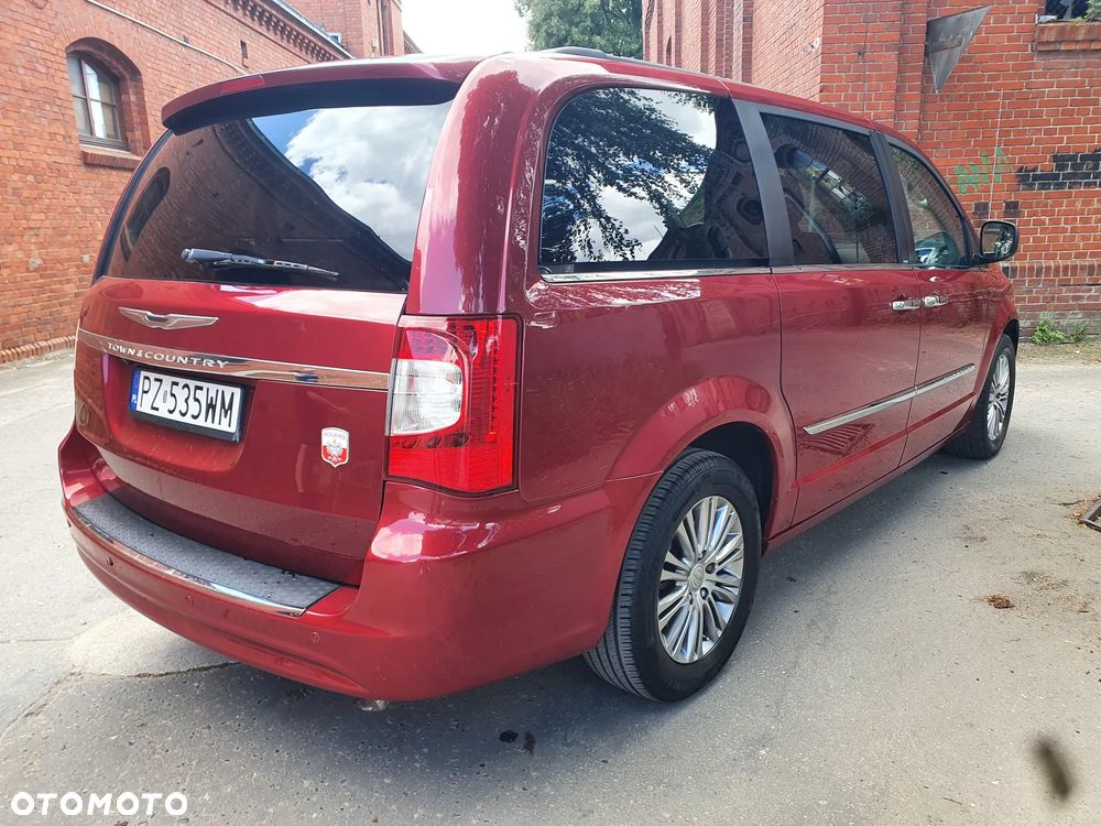 Chrysler Town & Country 3.6 Limited - 3