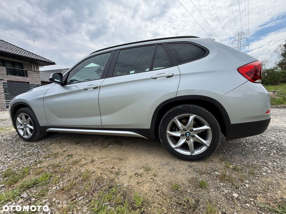 BMW X1 xDrive18d xLine - 15