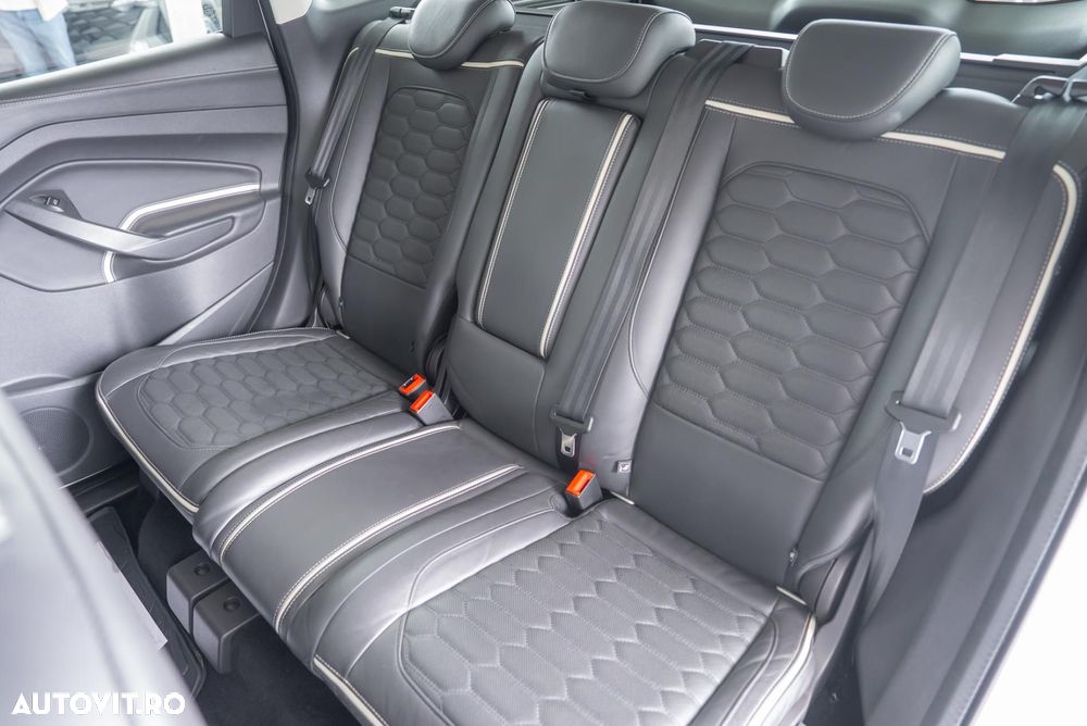 Ford Kuga 2.0 TDCi 4x4 Aut. Vignale - 22