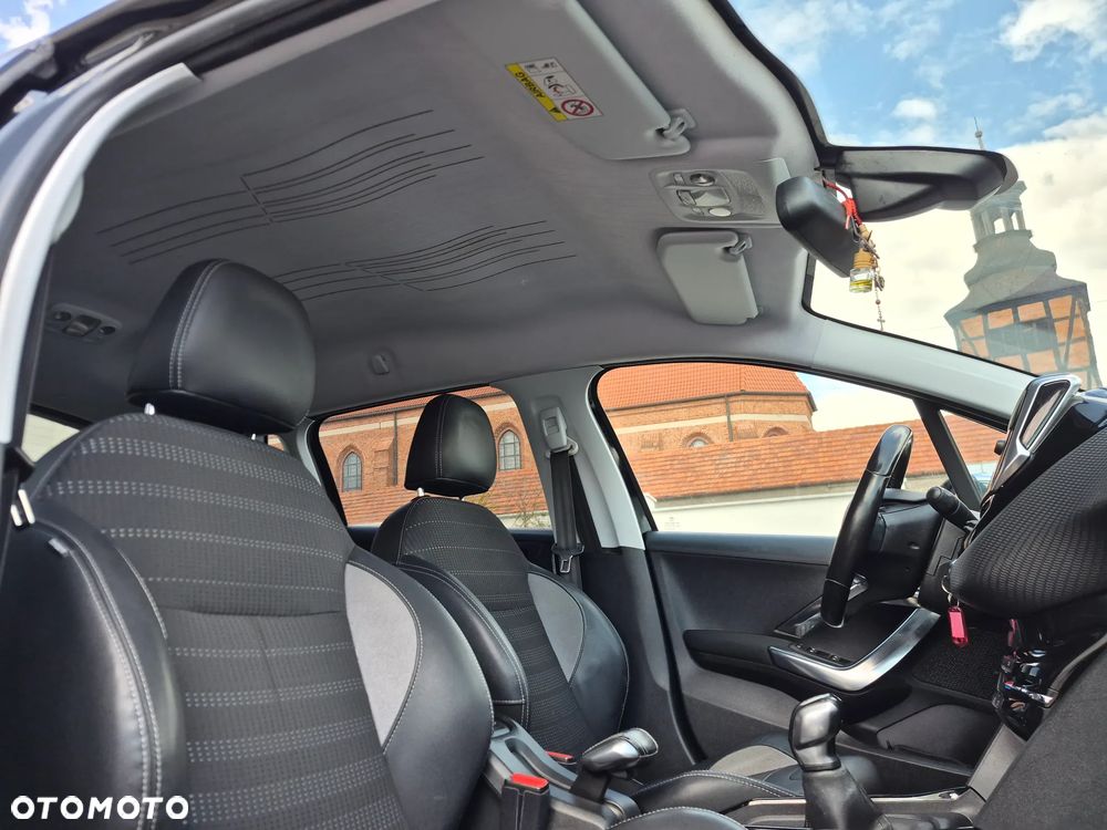 Peugeot 2008 - 18