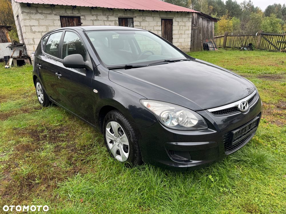 Hyundai i30 9F maska zderzak przedni przód błotnik prawy lewy pas przedni benzyna 1.4 drzwi prawe lewe przednie tylne 1.6 sedan kombi klapa bagażnika wspomaganie elektryczne lampa przednią przód prawa lewa zderzak tył tylni silnik 1.4 - 1