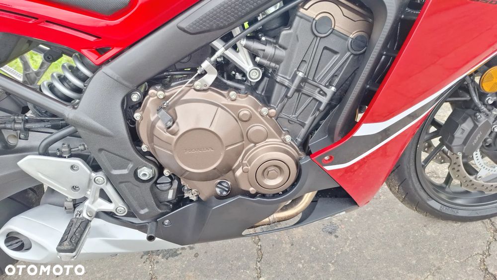 Honda CBR - 26