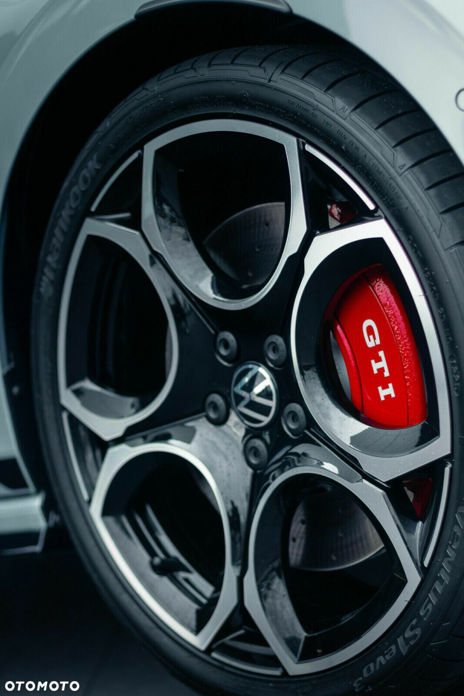 Volkswagen Golf - 29