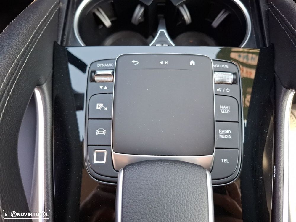 Mercedes-Benz GLE 300 d 4Matic - 22