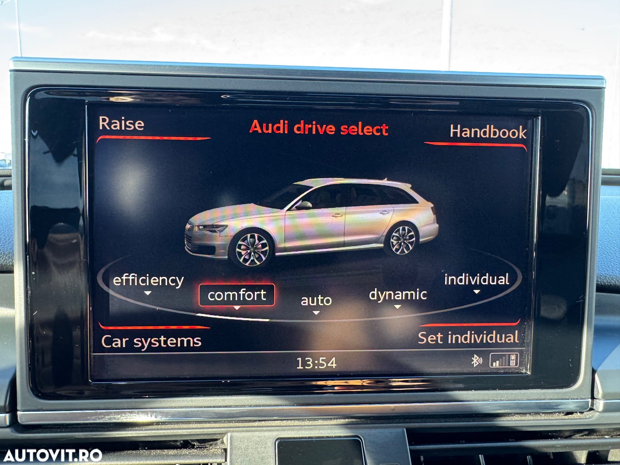 Audi A6 Avant 2.0 TDI Ultra S tronic - 2