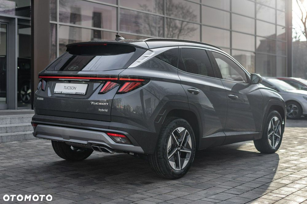 Hyundai Tucson - 2
