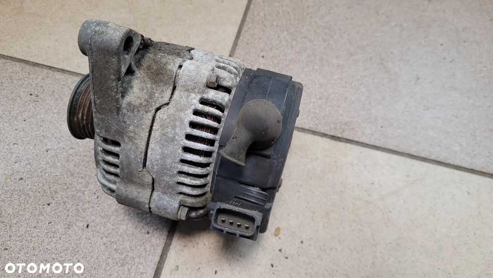 Alternator Nissan Micra K11 1,0 1,3 i 65A 2310054B62 - 2