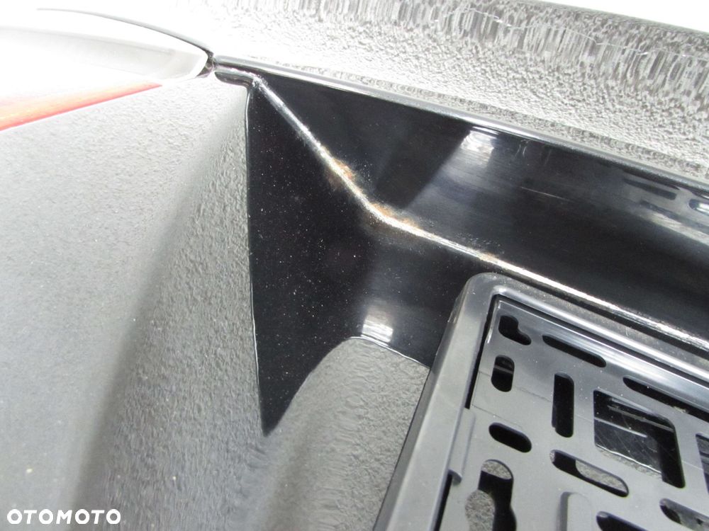 BMW E90 SEDAN 04-12 KLAPA BAGAZNIKA TYL - 13