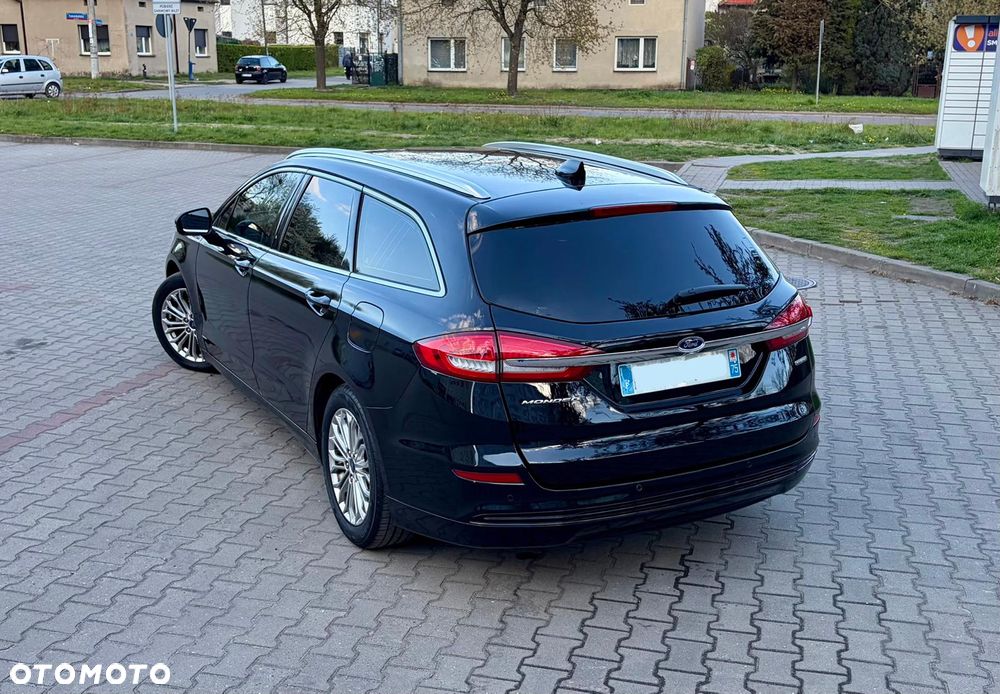 Ford Mondeo 2.0 Hybrid Titanium - 6