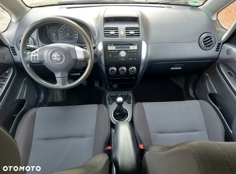 Suzuki SX4 1.6 VVT Comfort - 6