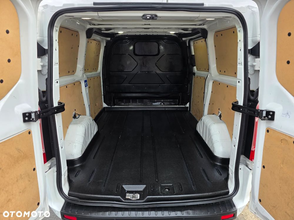 Ford Transit Custom - 22