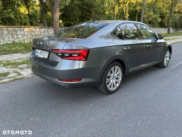 Skoda Superb 1.5 TSI Ambition DSG - 14