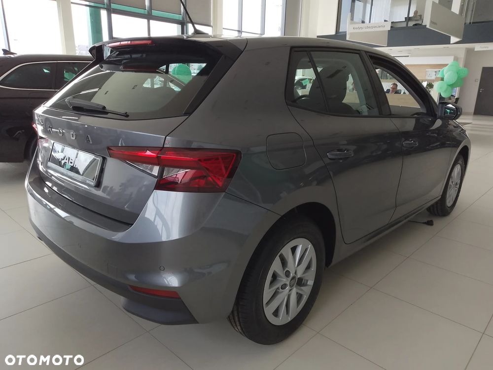 Skoda Fabia 1.0 TSI Drive DSG - 4