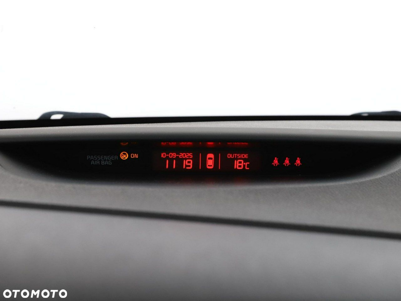 Kia Ceed 1.4 CVVT Dream Team Edition - 23