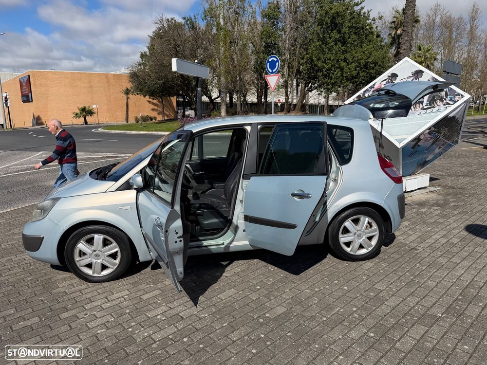 Renault Scénic 1.9 dCi Privilège Luxe - 14