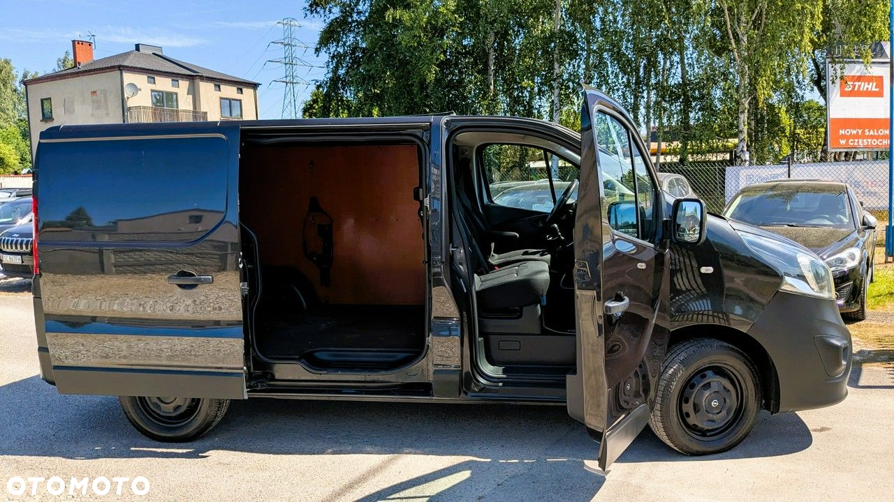 Opel Vivaro - 18