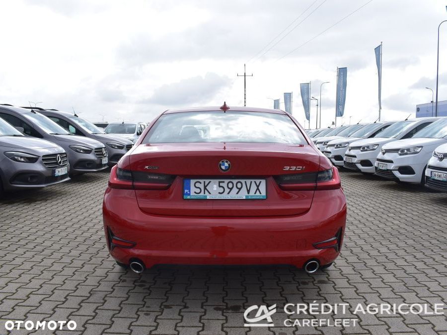 BMW Seria 3 330i xDrive Sport Line - 7