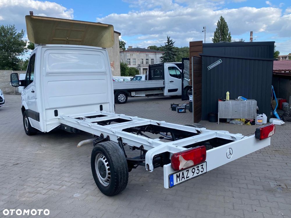 Mercedes-Benz SPRINTER - 7