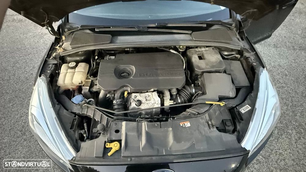 Ford Focus SW 1.5 TDCi Titanium ECOnetic - 39