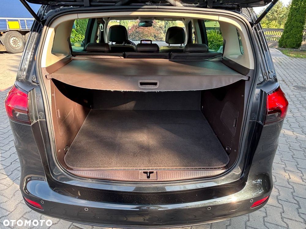 Opel Zafira - 37