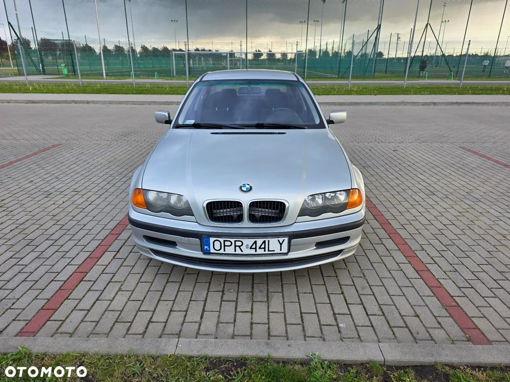 BMW Seria 3 - 8