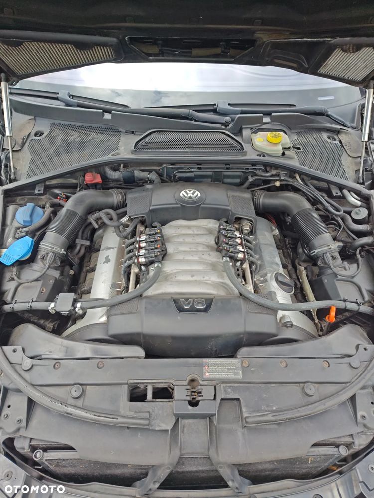Volkswagen Phaeton 4.2 V8 4Mot (5 os.) - 13