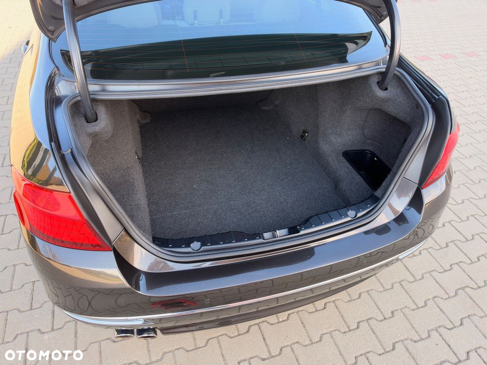 BMW Seria 5 530d xDrive Luxury Line - 39