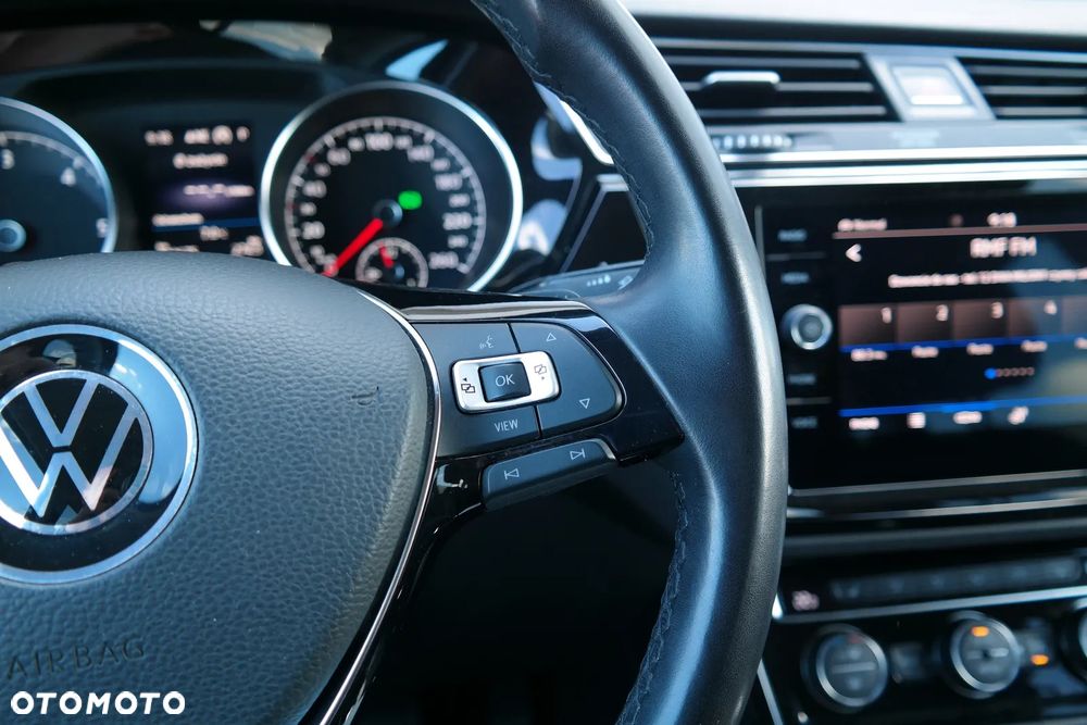 Volkswagen Touran 2.0 TDI BMT Highline DSG - 20