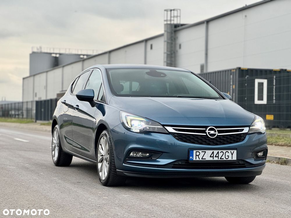 Opel Astra 1.4 Turbo Innovation - 18