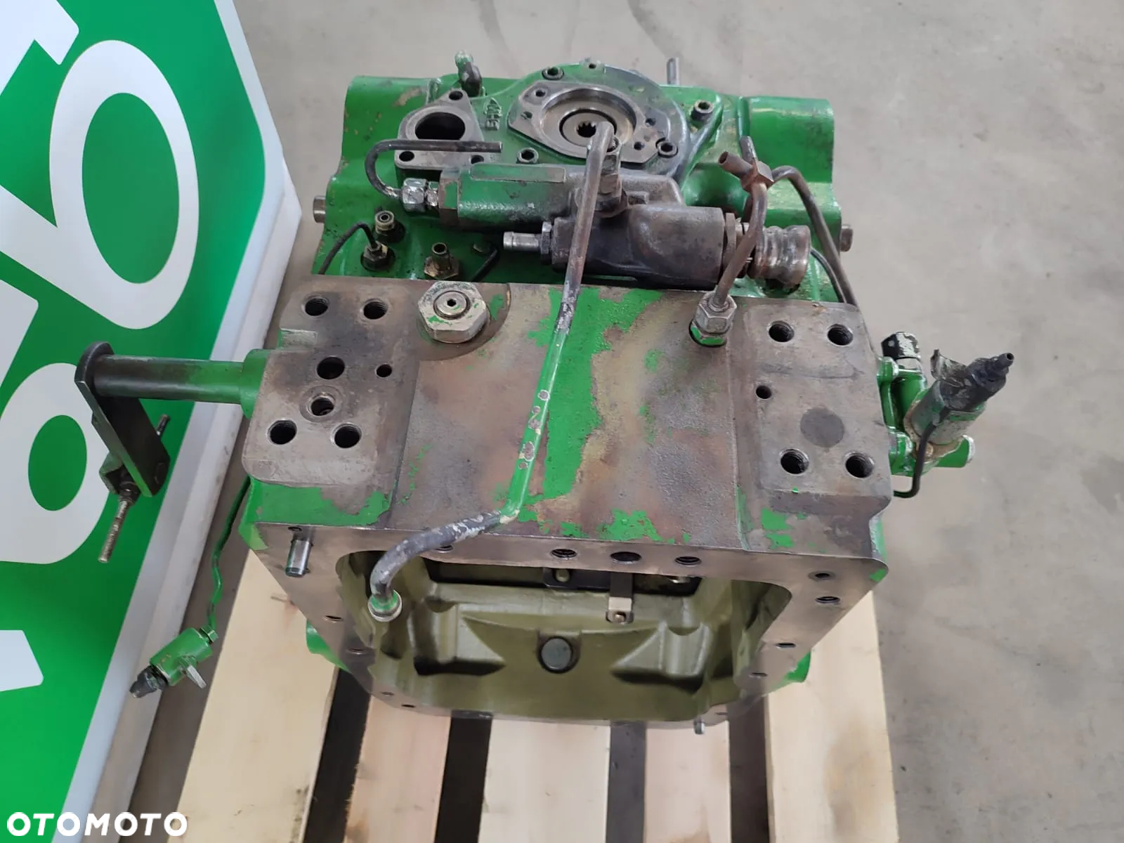 Dyferencjał tył LOTFG27499131 JOHN DEERE 6430 - 8