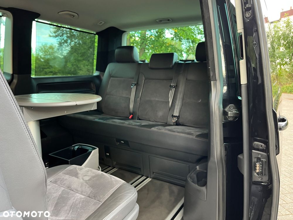 Volkswagen Multivan - 27