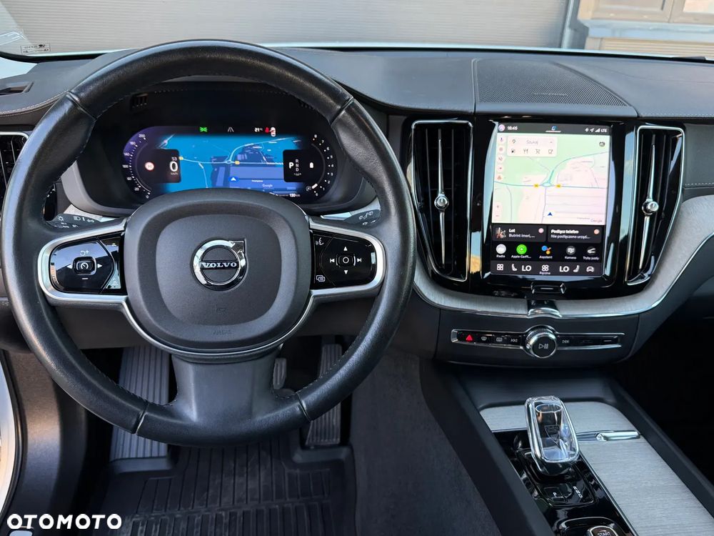 Volvo XC 60 B5 B AWD Inscription - 14