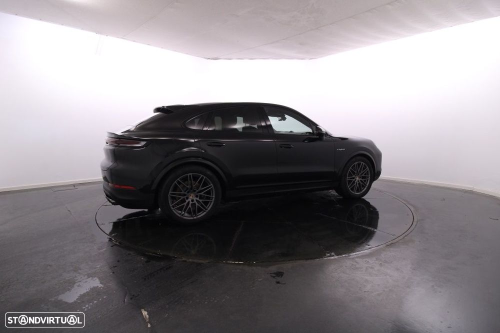 Porsche Cayenne E-Hybrid - 9