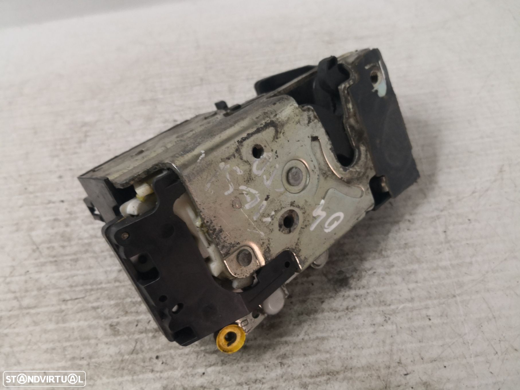 Fecho Da Porta Trás Dto Ford Fiesta V (Jh_, Jd_) - 1