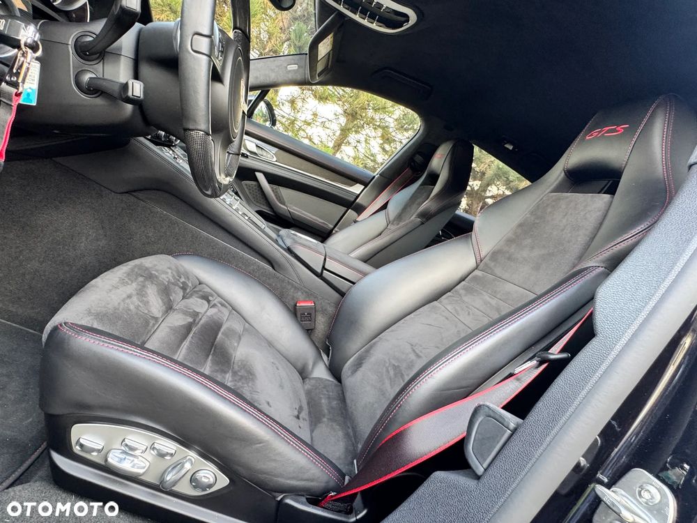 Porsche Panamera - 17