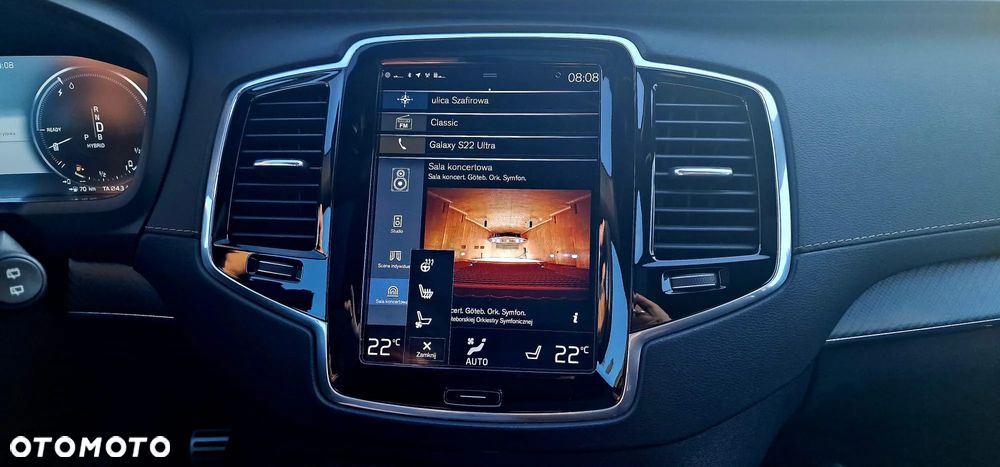 Volvo XC 90 T8 AWD Plug-In Hybrid R-Design 7os - 28